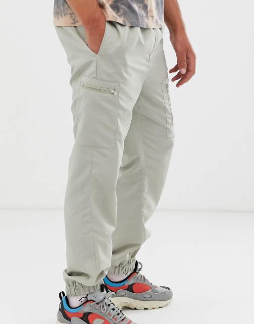 Pantalon cargo technique new arrivals