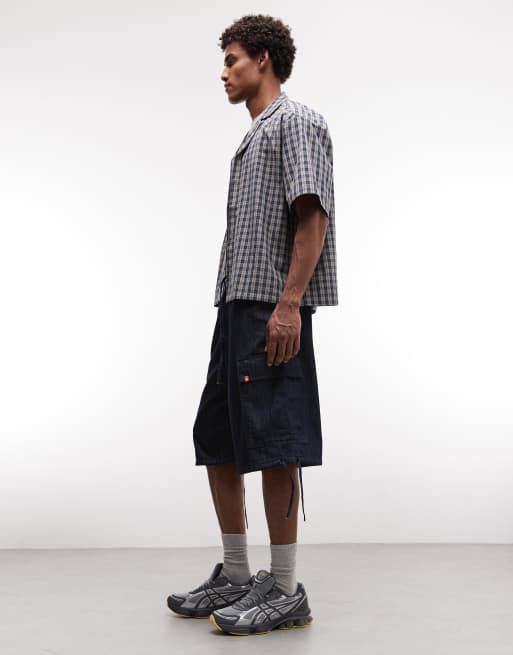 COLLUSION - Pantaloncini cargo in chambray lavaggio risciacquato, 2 di 5