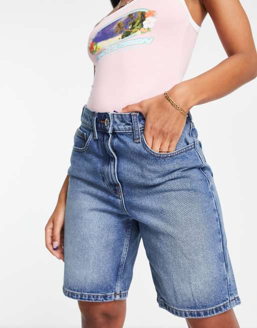 COLLUSION - Pantaloncini di jeans in cotone taglio lungo blu - MBLUE