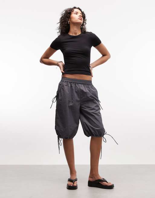 COLLUSION - Pantaloncini taglio lungo in nylon grigio