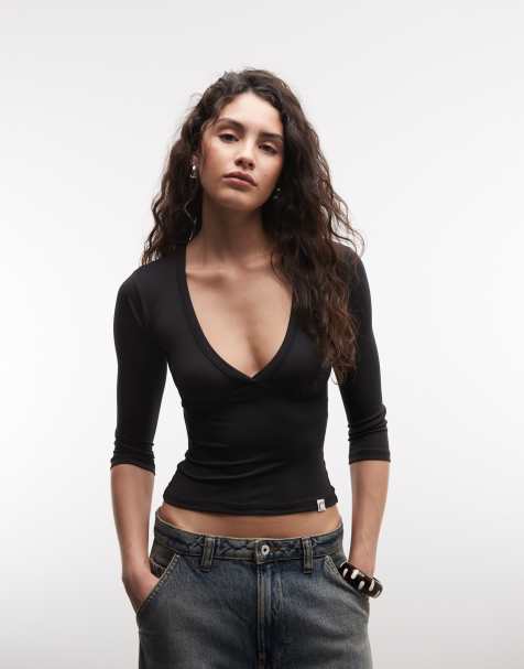 COLLUSION plunge v neck 3/4 sleeve top in black