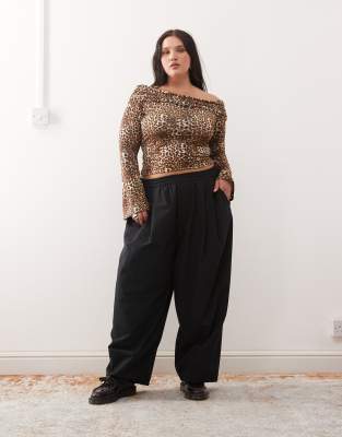 Collusion Plus Balloon Leg Pants In Multi