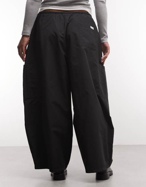 COLLUSION Plus balloon leg pants with tie waist in black, 4 of 5