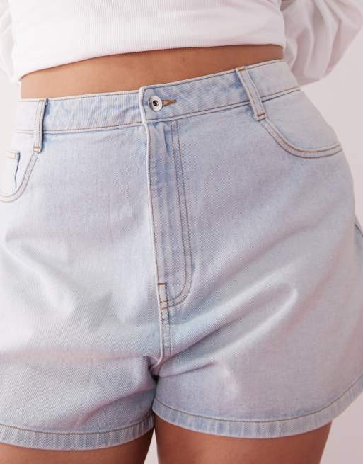 COLLUSION Plus denim loose shorts in light wash, 5 of 5