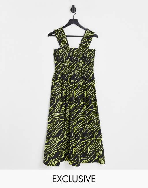 COLLUSION - Plus - Exclusives - Midi jurk met zebraprint in zwart en geel