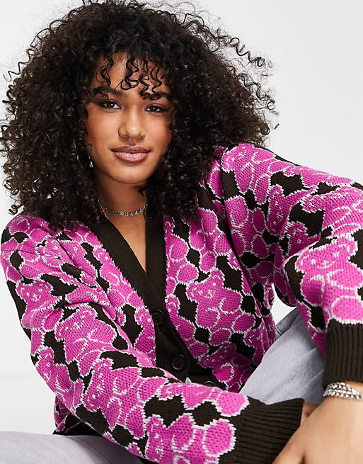 Women COLLUSION Plus knitted cropped cardigan in gummy bear jacquard 