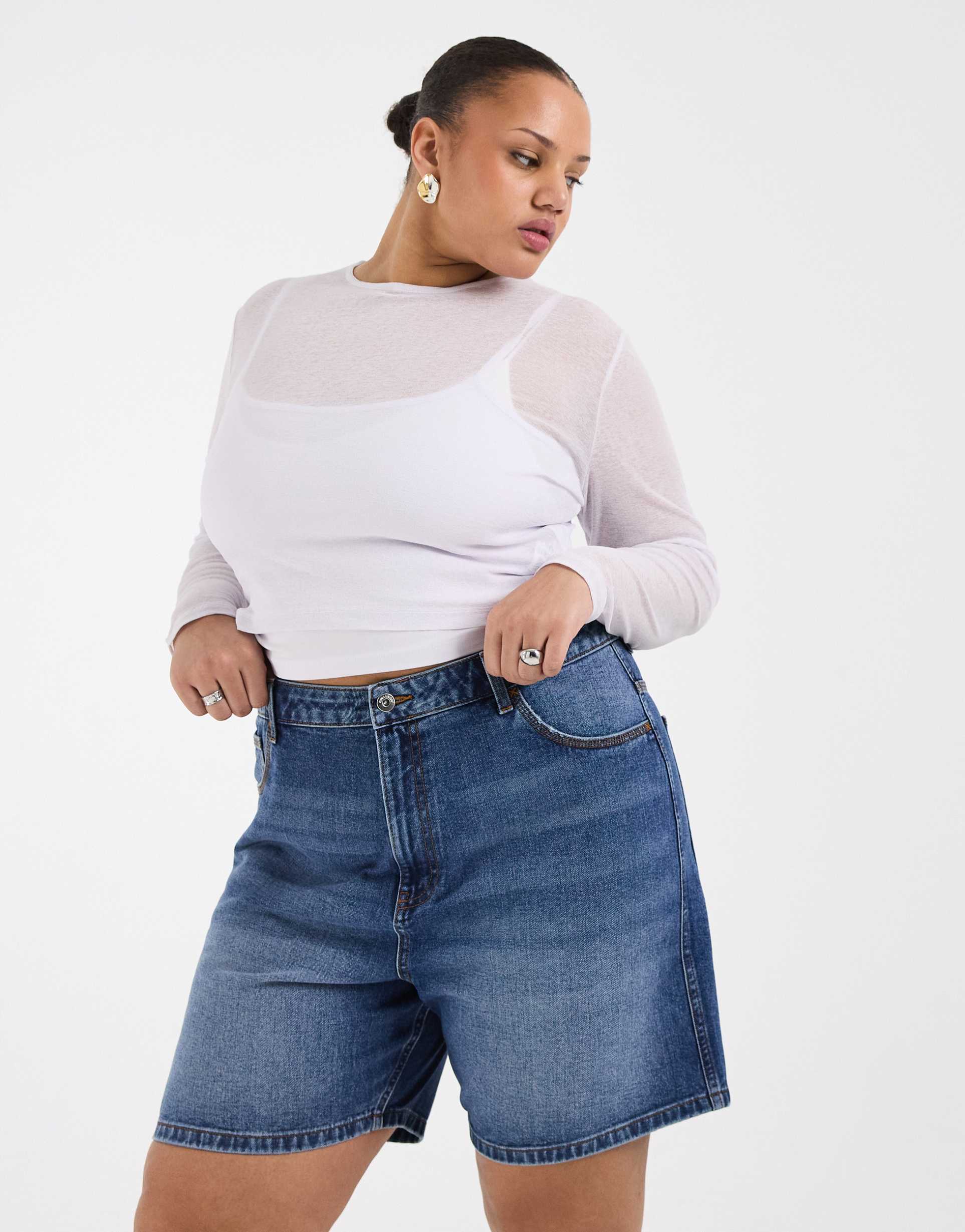 collusion plus loose denim jorts in mid wash