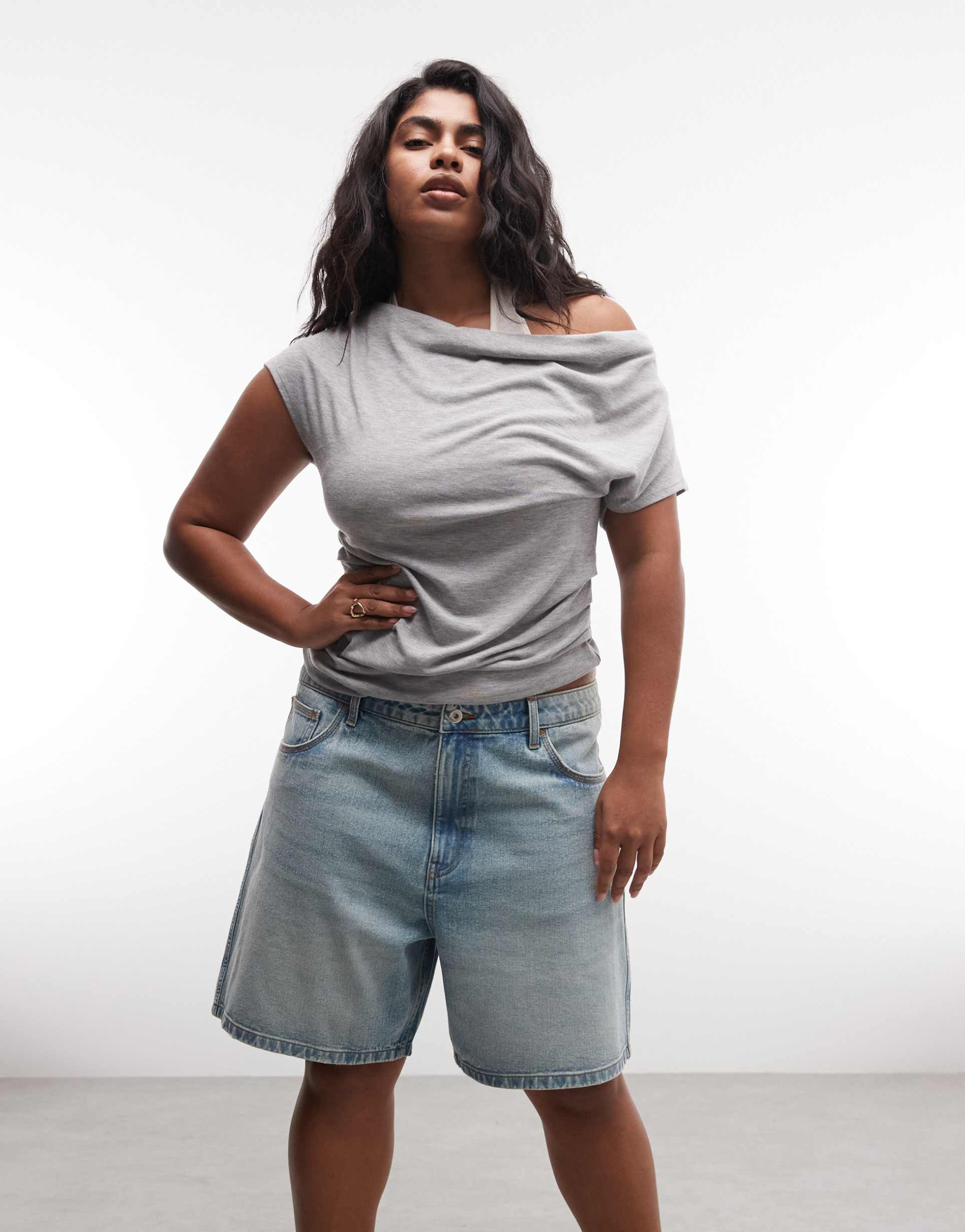 collusion plus loose jorts in light wash