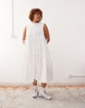 [Collusion] COLLUSION Plus maxi dress in white 28 WHITE