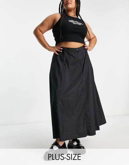 Plus size crinkle 2025 maxi skirt uk