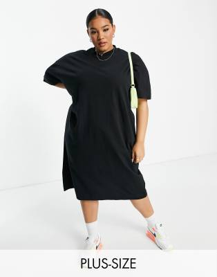 plus tee shirt dress