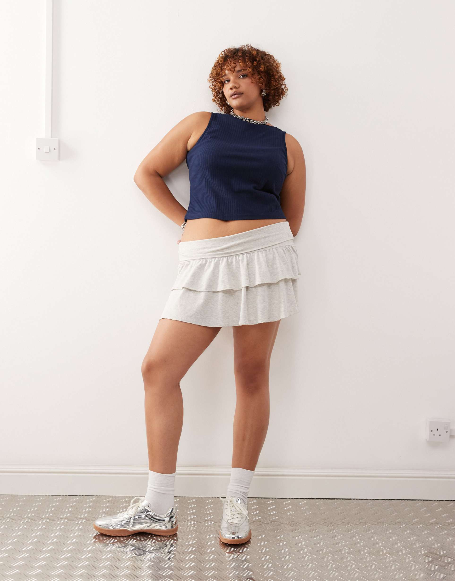 collusion plus mini ruffle skirt in gray