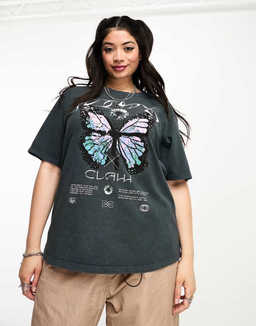 COLLUSION Plus - Oversized T-shirt met vlinderprint in grijs met wassing 