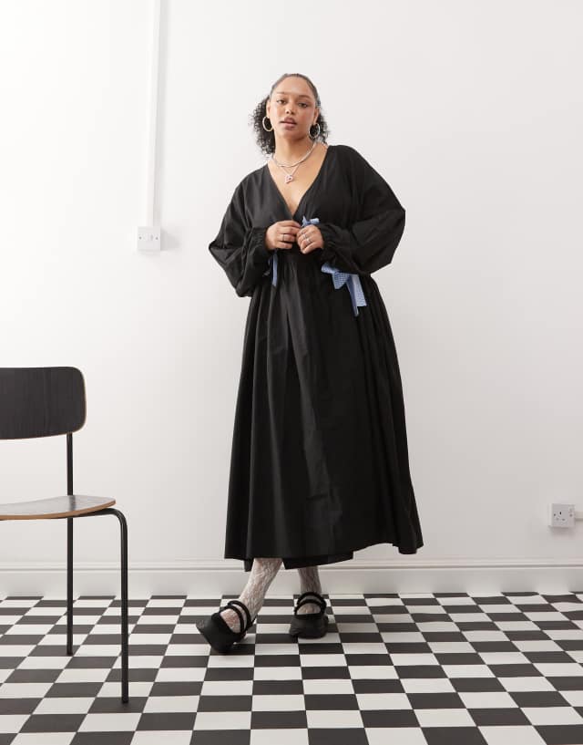 COLLUSION Plus oversized wrap maxi smock dress with contrast