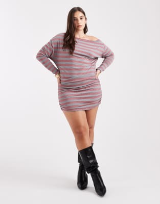 COLLUSION Plus - Schulterfreies, gestreiftes Kleid mit Streifenmuster in glitzerndem Rosa-Bunt