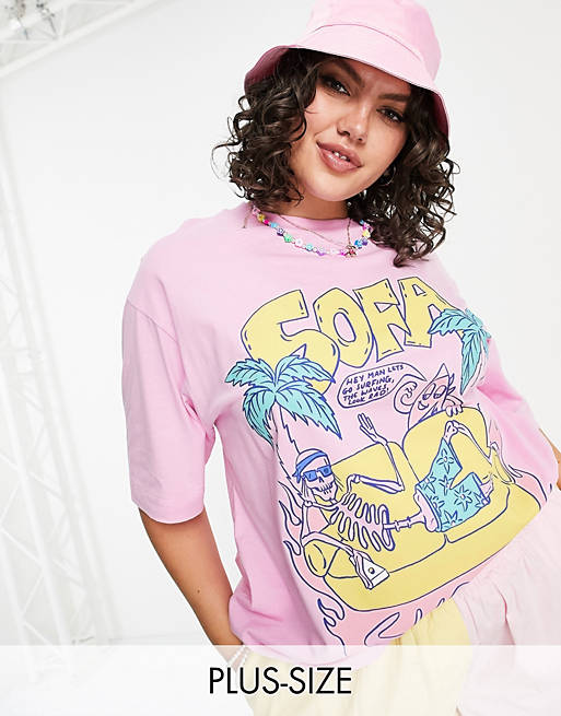 COLLUSION Plus sofa cartoon print t-shirt in pink