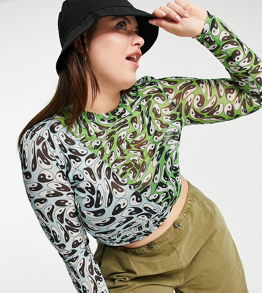 Plus-size top by COLLUSION Exclusive to ASOS All-over print Crew neck Cropped length Bodycon fit