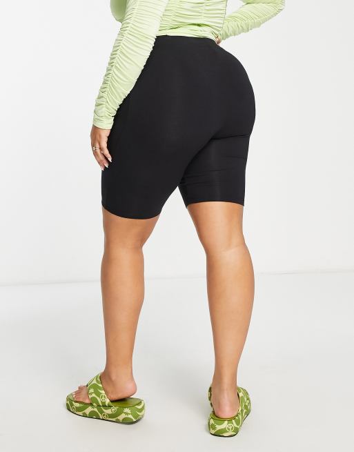COLLUSION Plus – Svarta leggingsshorts, 4 av 4