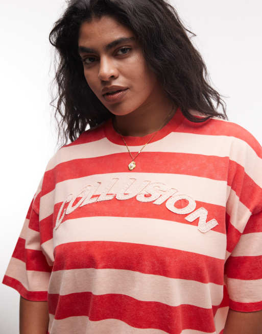 COLLUSION Plus - T-shirt met strepen en applicatie in roze en rood, 3 van 4
