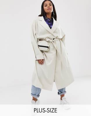 COLLUSION Plus - Trenchcoat mit abnehmbarer Tasche - Beige