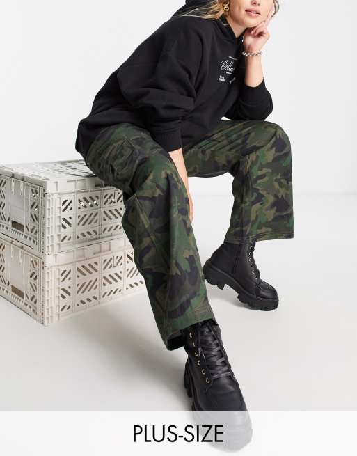 Plus Khaki Camo Cargo Pants, Plus Size