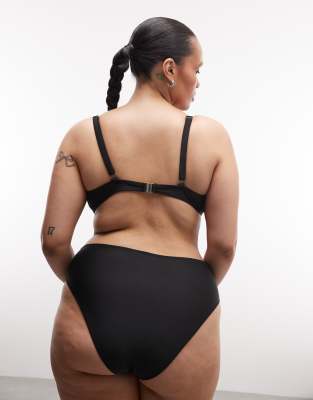 Collusion Plus Underwire Bikini Top In Black