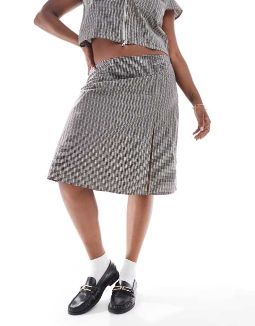 Check wrap midi skirt 2025