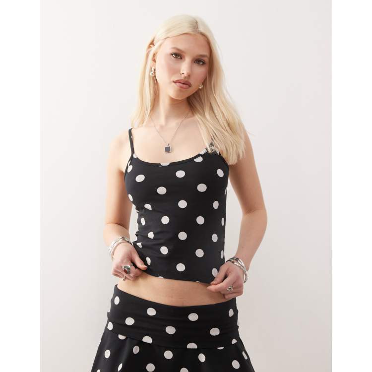 208469142-1-blackpolkadot?$