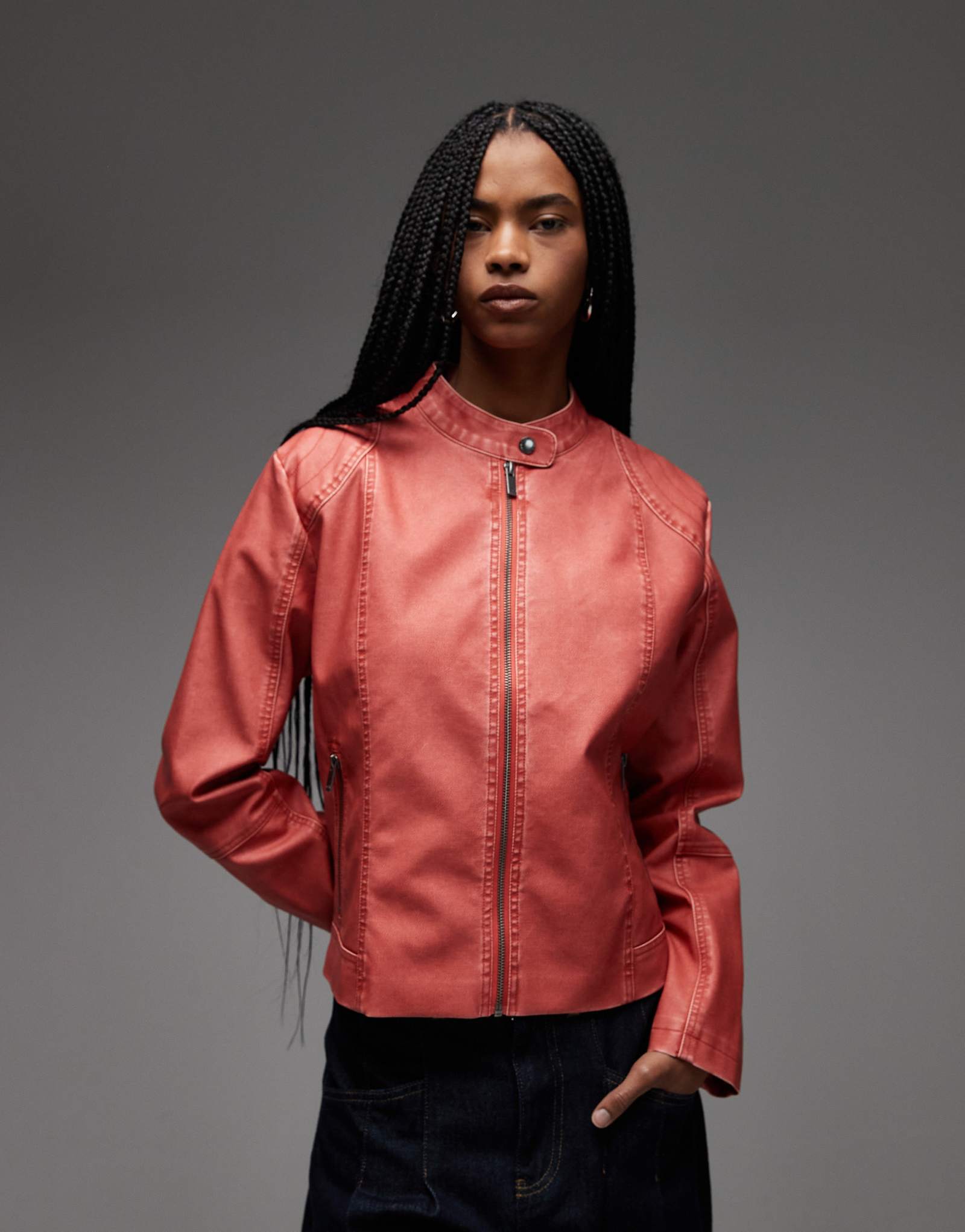 Куртка из искусственной кожи COLLUSION постиранного красного цвета