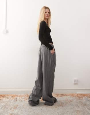 Collusion Pull On Pants In Gray