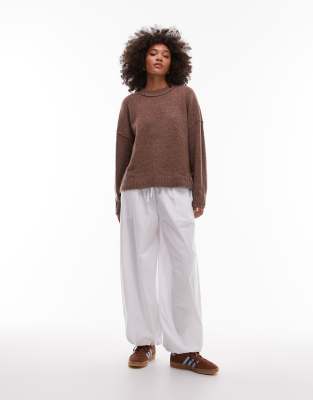 COLLUSION - Pullover in meliertem Braun mit Rundhalsausschnitt-Brown