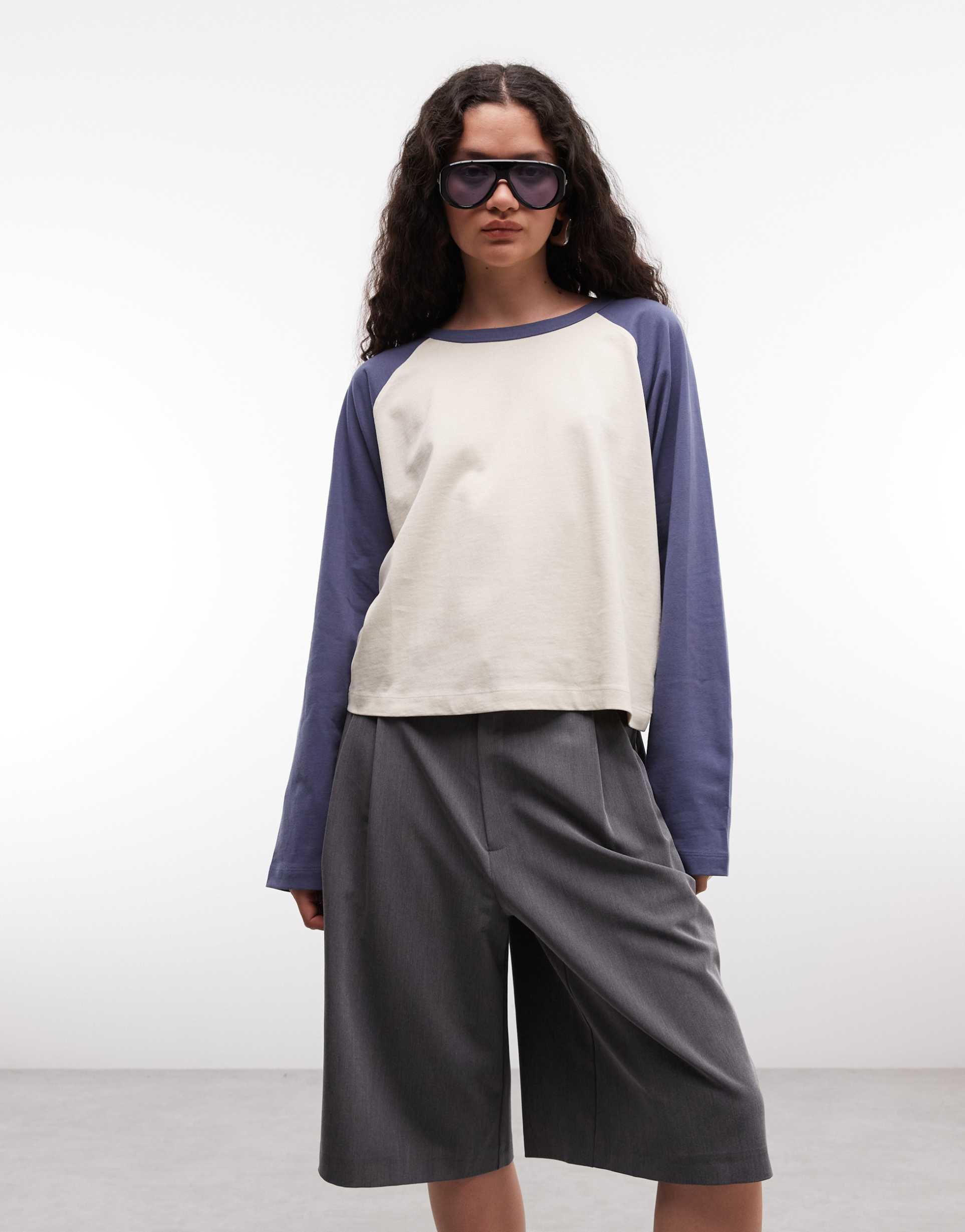 collusion raglan long sleeve boxy t-shirt in ecru navy contrast