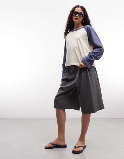 COLLUSION raglan long sleeve boxy t-shirt in ecru navy contrast, 2 of 4