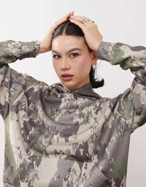 COLLUSION relaxed hoodie in green camo