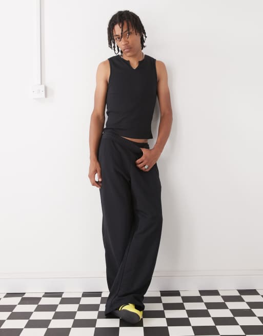 COLLUSION Relaxed skate sweatpants in black