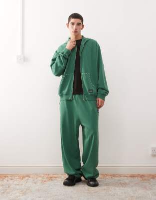 Collusion Relaxed Sweatpants In Green