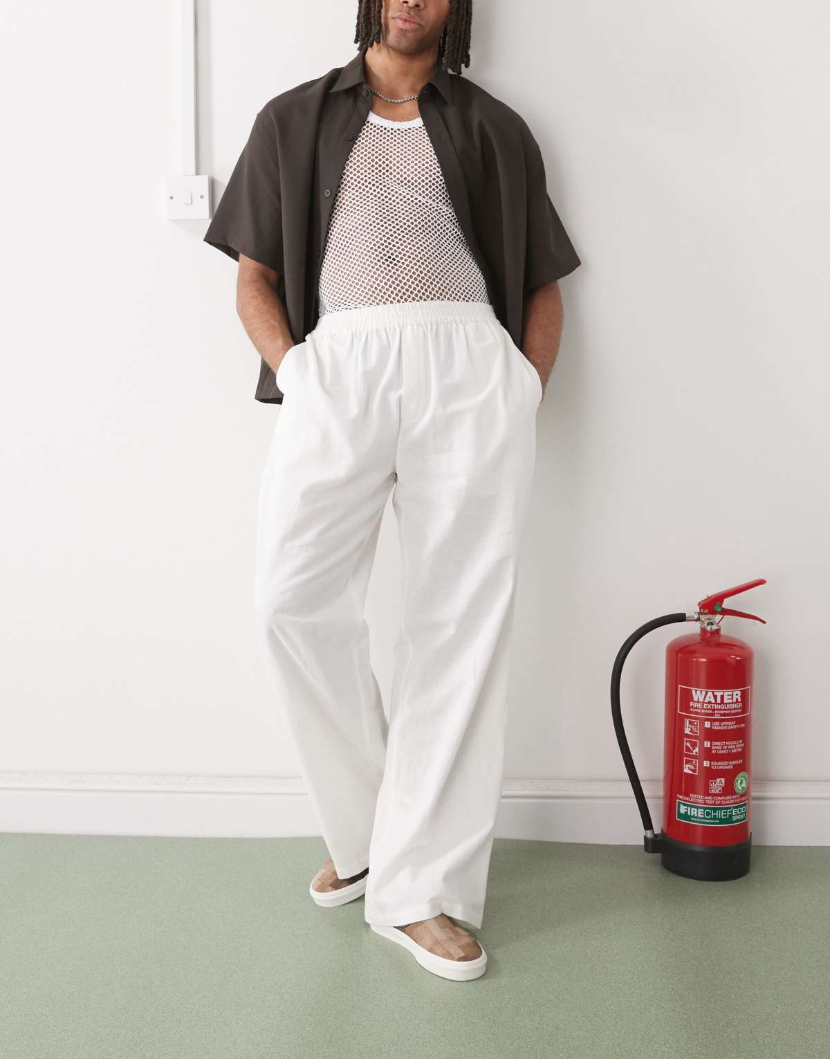 COLLUSION relaxed woven trouser in white - WHITE
