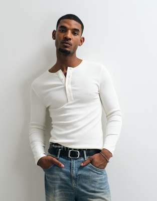 Collusion Ribbed Muscle Long Sleeve Henley T-shirt In White