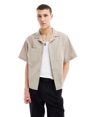 COLLUSION ripstop revere short sleeve shirt in stone