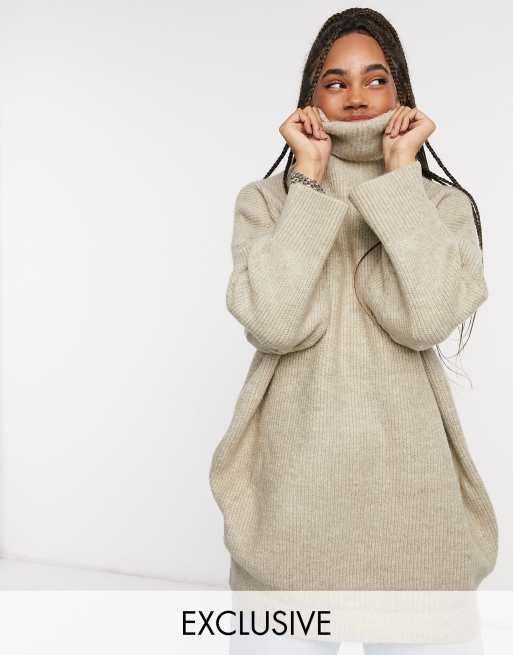 COLLUSION - Robe pull oversize côtelée - Camel