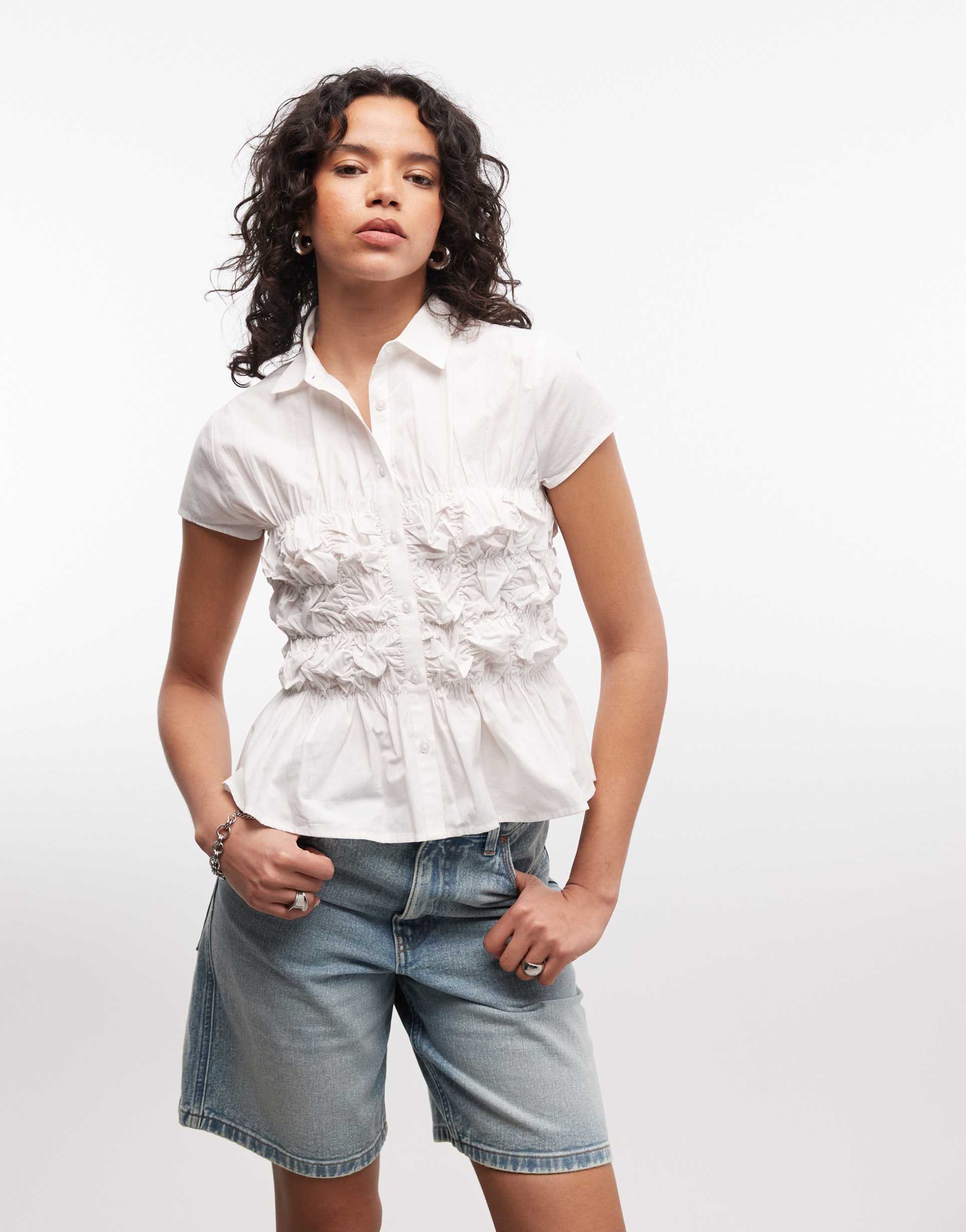 collusion ruched fitted short sleeve shirt in white