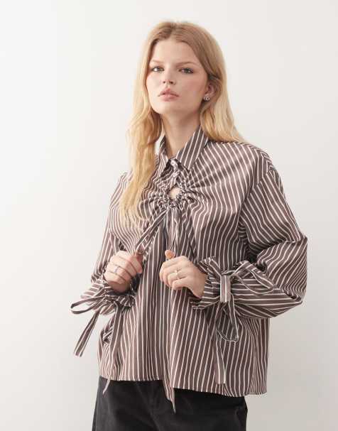 COLLUSION ruched keyhole shirt in brown stripe - view 1