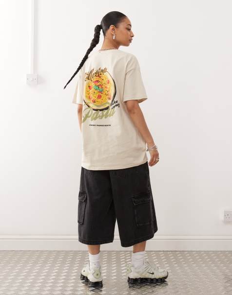 COLLUSION - Sandfarvet oversized T-shirt med pastagrafik - view 1
