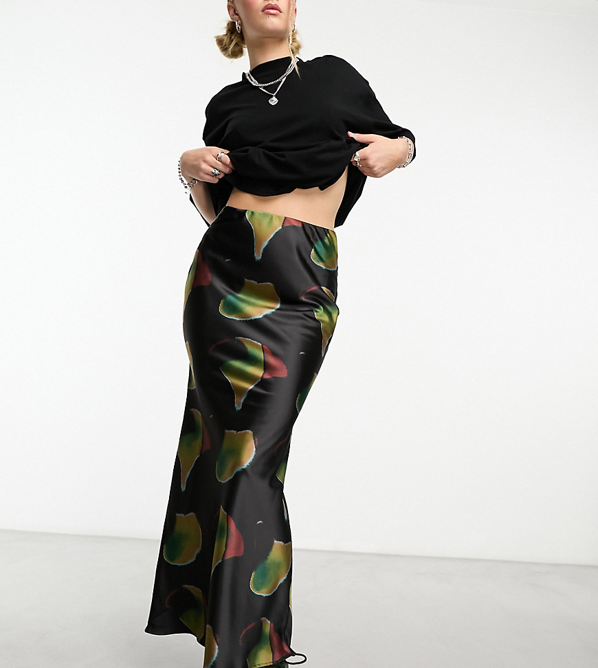 satin maxi skirt in abstract print-Multi