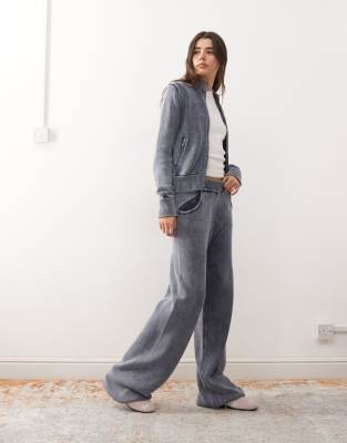 COLLUSION - Schwere Waffelstrick-Jogginghose in Blau mit Acid-Waschung, Kombiteil