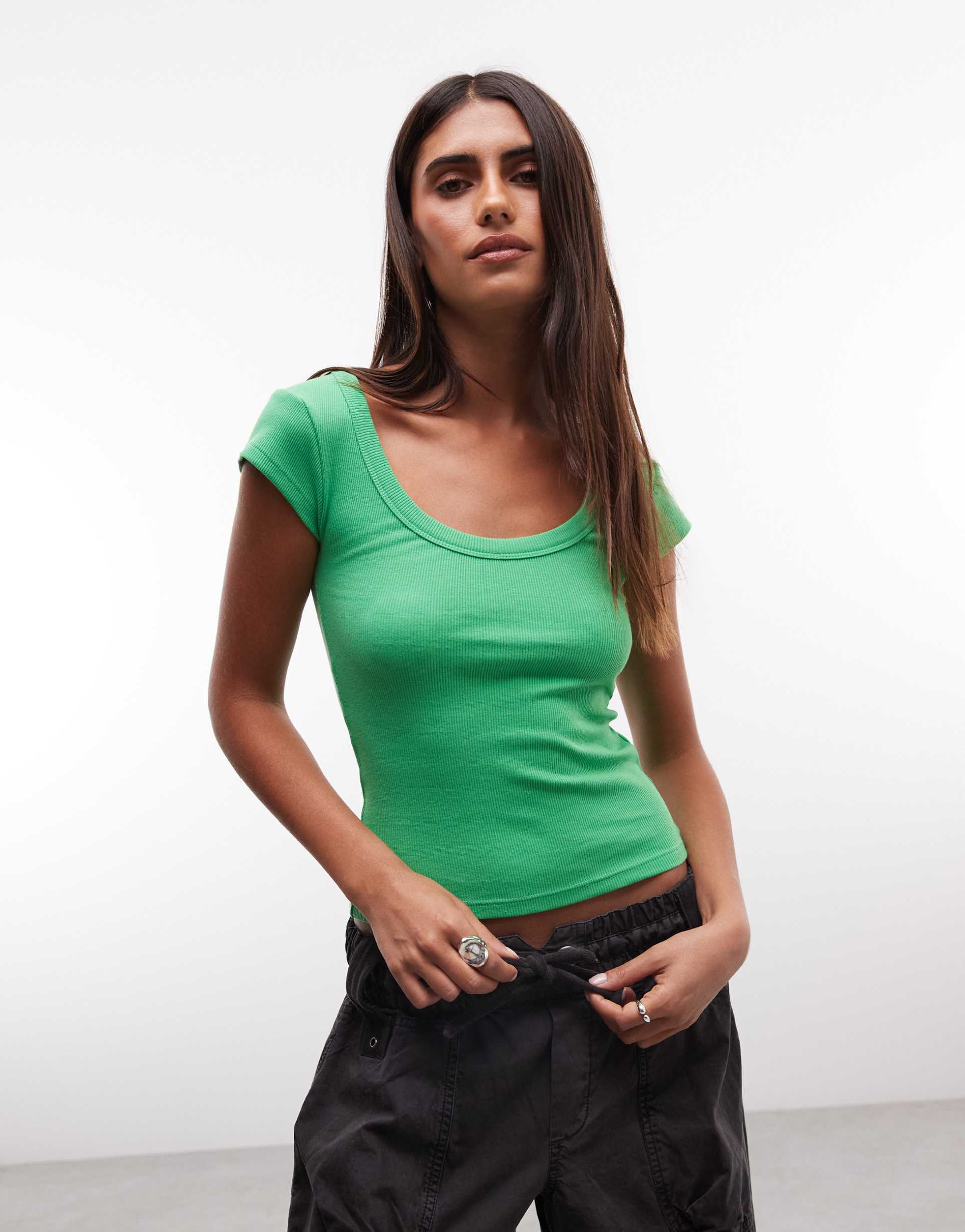 collusion scoop neck baby tee in green