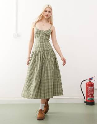 scoop neck drop waist maxi dress in green plaid-Multi