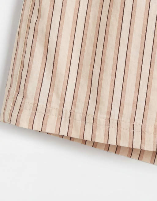 COLLUSION – Sehr kurze Strand-Shorts in einen neutralen Farbton mit Streifen, Kombiteil, 8 von 9