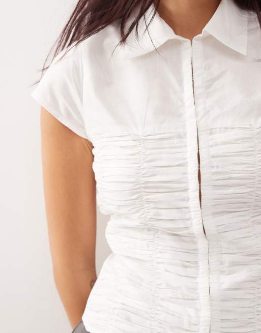 COLLUSION shirred fitted shirt in white, 3 of 4