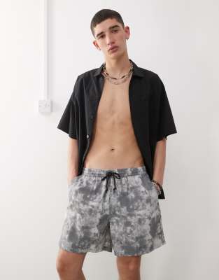 COLLUSION - Short de bain effet tie-dye - Gris - view 1